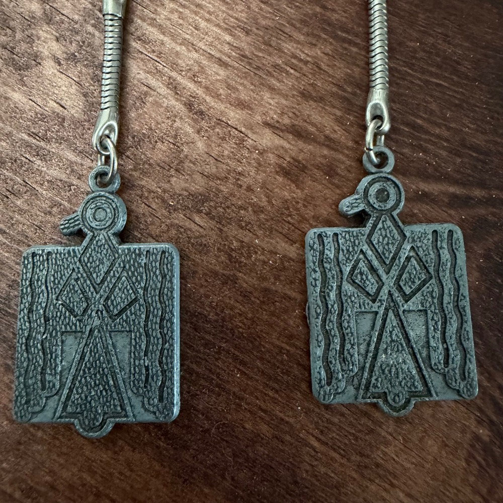 Vintage Thunderbird Keychains Pair w Thanks From American Indian Children Pewter - Picture 3 of 7